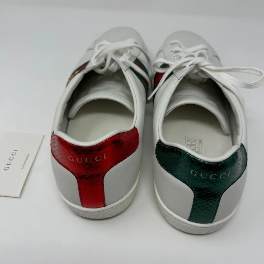 GUCCI Ace Embroidered Gold Bee White Sneakers with Red and Green Stripe